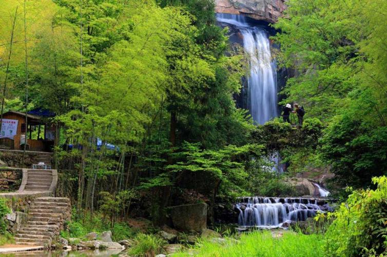 暑假國內(nèi)避暑自駕游去哪里好玩，6個南北避暑自駕游旅游勝地好去處推薦