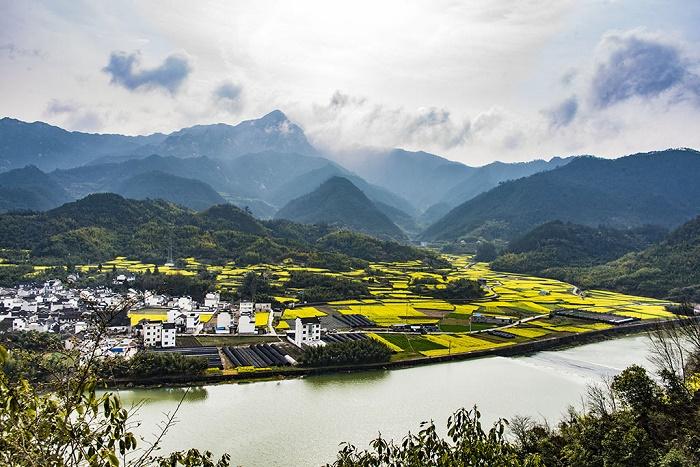 自駕游去安徽有哪些地方值得一去？這幾個風(fēng)景超美的自駕游好去處一定要去！