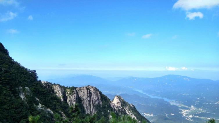 國(guó)慶節(jié)避開(kāi)人海武漢周邊自駕游去哪好玩，6條武漢出發(fā)最快2小時(shí)自駕游線路景點(diǎn)攻略