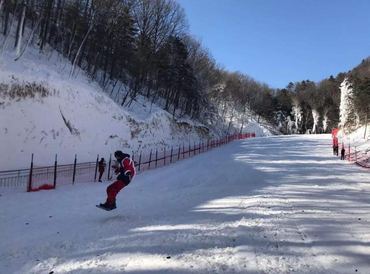 鄭州周邊自駕游去哪里好玩？鄭州周邊6大滑雪場自駕游路線詳細攻略