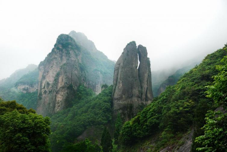 5個南京周邊最有名的大好河山自駕游景點/美食詳細(xì)攻略，周末一起出來爬山欣賞山間美景吧