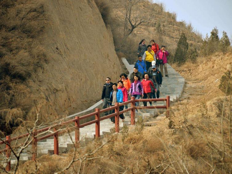 太原自駕游六處最美登山路，太原周末自駕就去這些地方啦