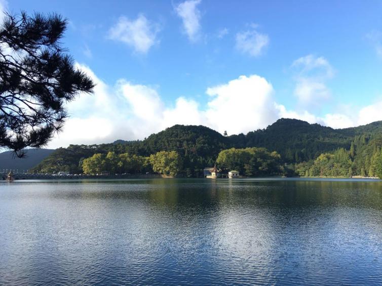 夏日國(guó)內(nèi)自駕游避暑好去處推薦， 為夏日添上一抹自駕的亮色