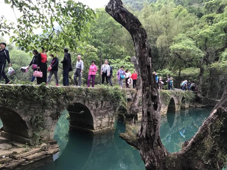 貴州自駕游七條經(jīng)典路線推薦，夏天貴州最佳清涼之旅線路大全