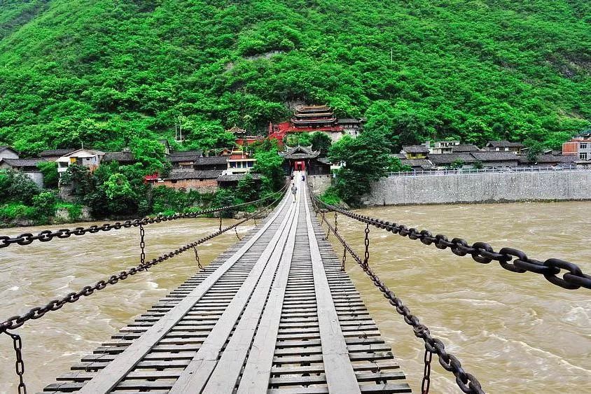 春節(jié)自駕游最值得去的三大路線攻略，最美的風(fēng)景永遠(yuǎn)在去自駕的路上