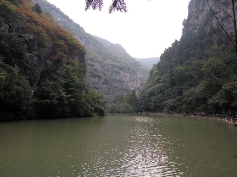 沿著隴南這條高速段走，不知不覺(jué)間收獲甘肅美景！挑個(gè)時(shí)間趕緊自駕出發(fā)吧！