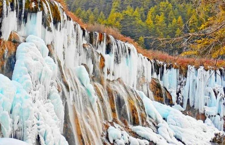 初冬游玩去哪好？國內(nèi)自駕游初冬最美雪景四大旅游圣地景點(diǎn)推薦！