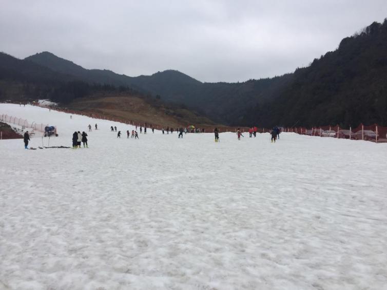 冬天重慶周邊玩雪自駕游線路攻略，重慶最佳賞雪好去處推薦