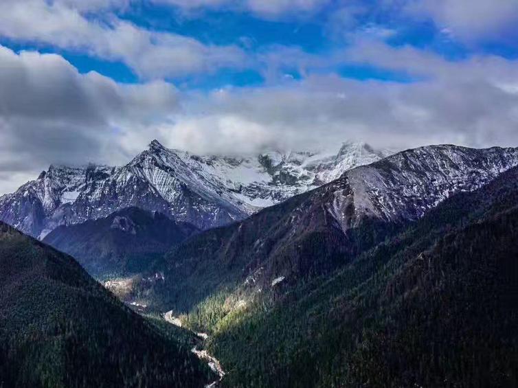 從草原到雪山，這些個自駕圣地滿足你對西藏所有幻想，一起出走318國道!