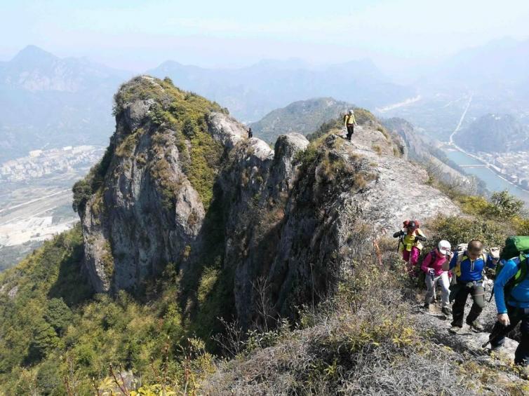 中秋小長(zhǎng)假福建自駕游去哪好玩，6條福建周邊人少/景美/特色的自駕游好去處推薦