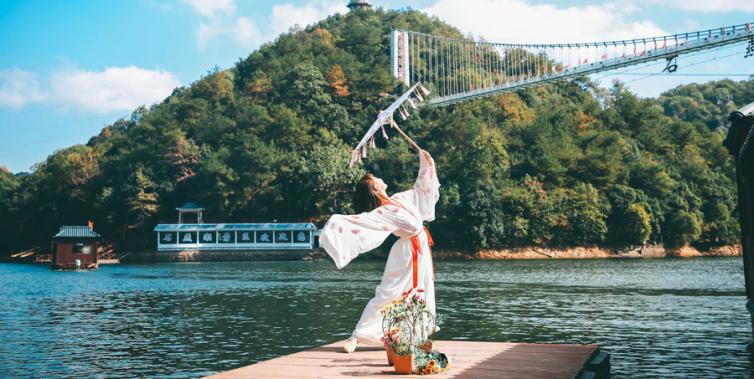 長沙周邊自駕游的好去處：石燕湖，美景不輸九寨與宏村