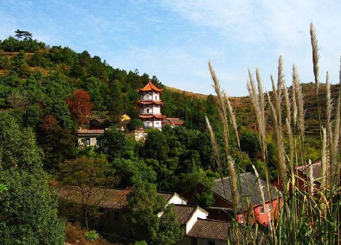 黃石東方山