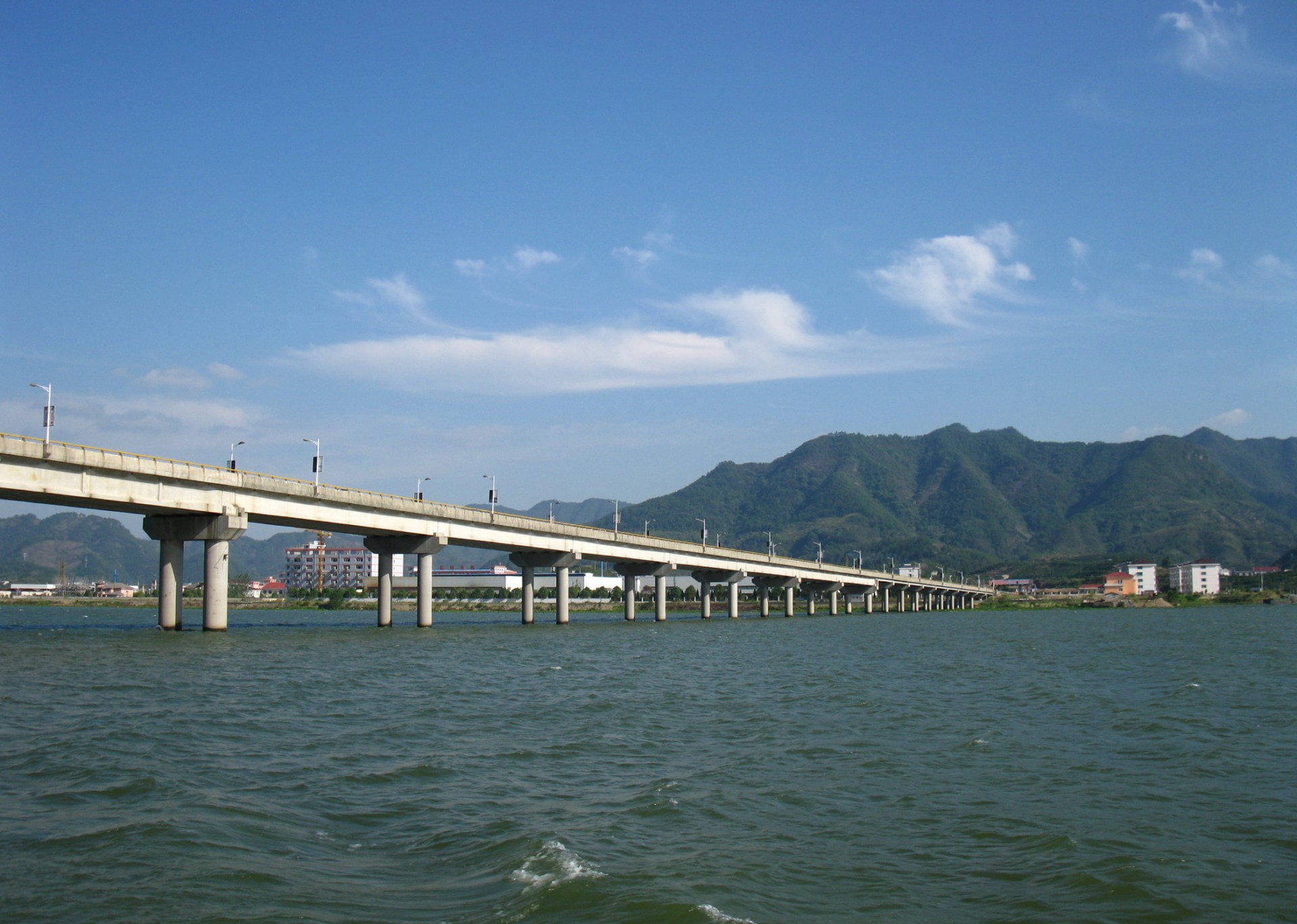 三都大橋