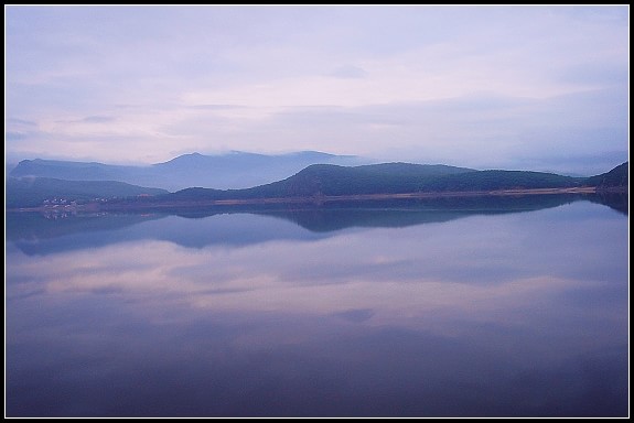 鏡泊湖風景區(qū)