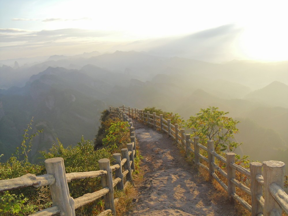 【山東出發(fā)】山東出發(fā)到廣西11日自駕游：桂林-北海-潿洲島-德天瀑布11日自駕游